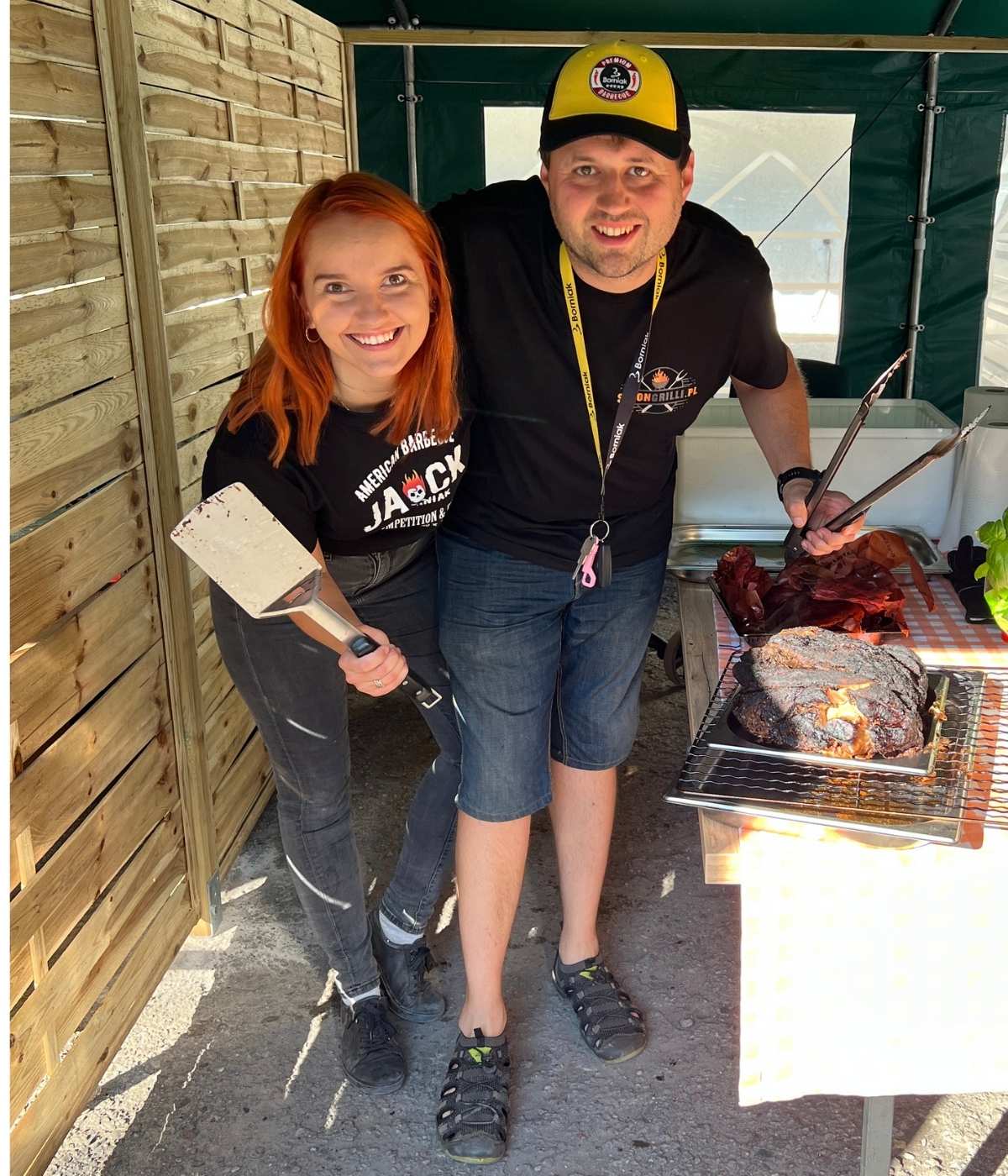 Anna i Michał z SalonGrilli testują grille i doradzają jaki grill wybrać